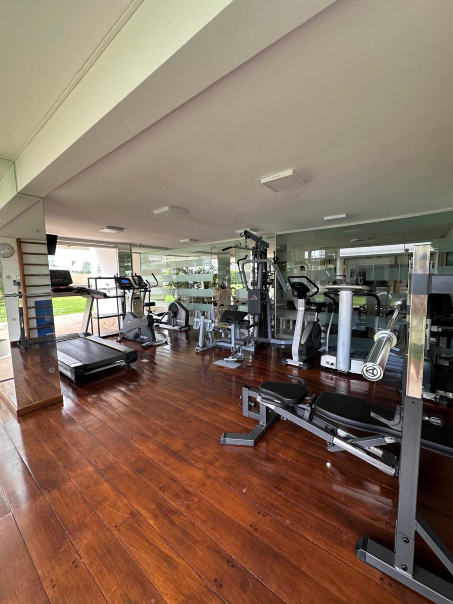 Hermoso Apartamento, Torre De Categoria Long Beach, En La Mejor Ubicacion De 埃斯特角城 外观 照片