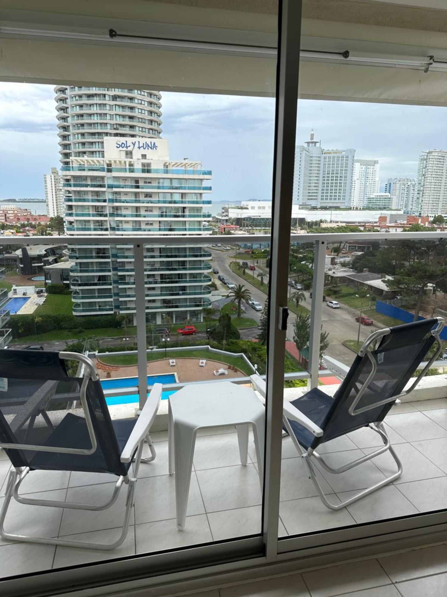 Hermoso Apartamento, Torre De Categoria Long Beach, En La Mejor Ubicacion De 埃斯特角城 外观 照片