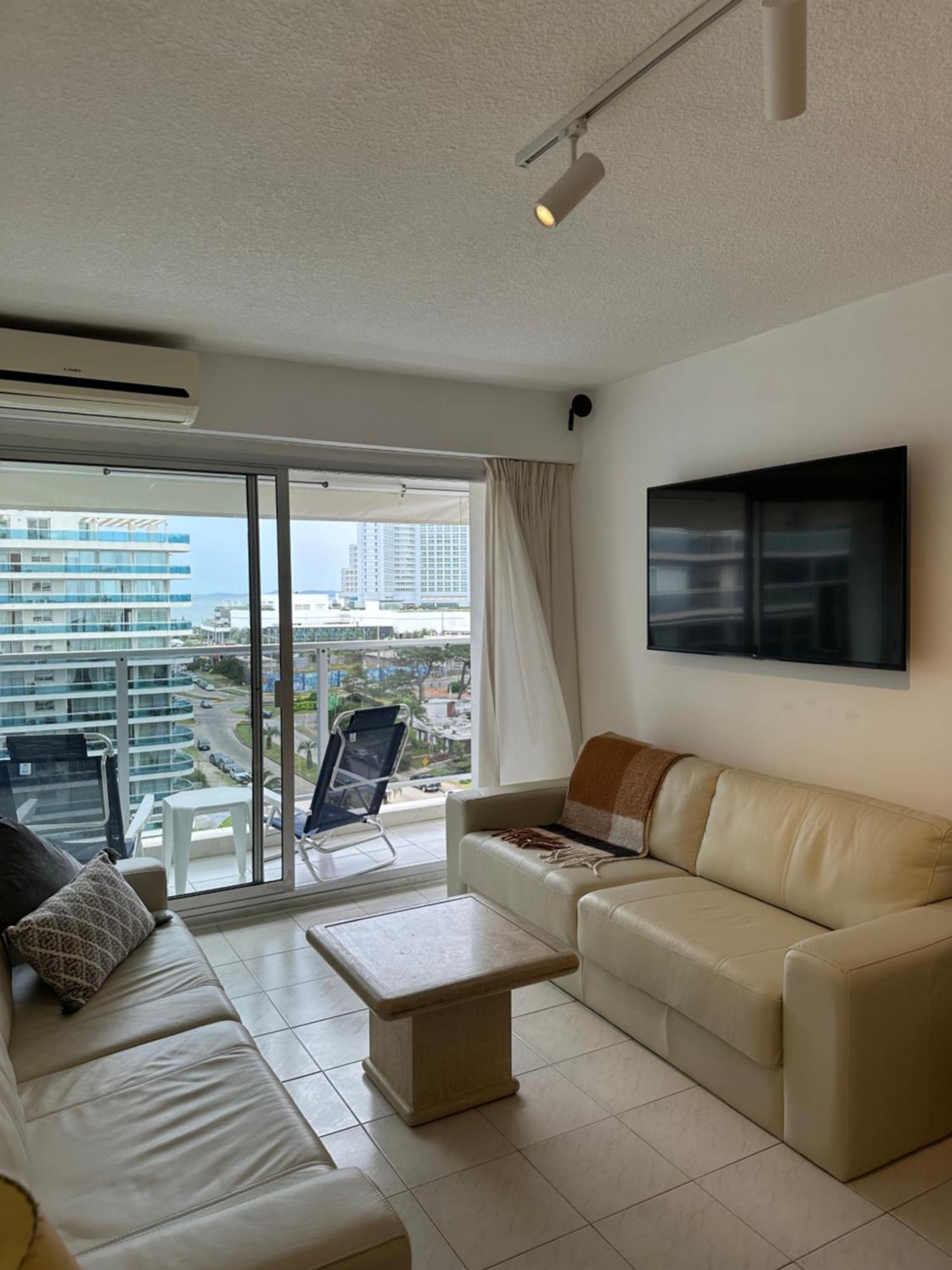 Hermoso Apartamento, Torre De Categoria Long Beach, En La Mejor Ubicacion De 埃斯特角城 外观 照片
